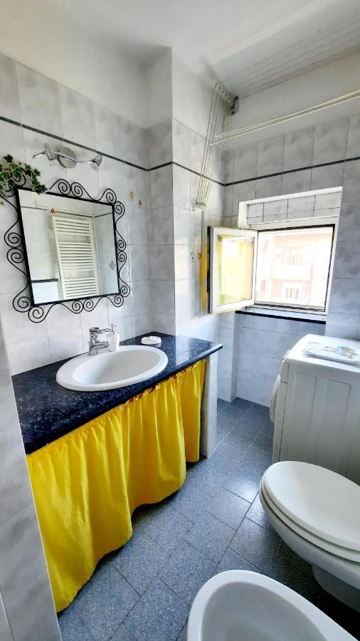 Eclettico Apartamento Rho Exterior foto